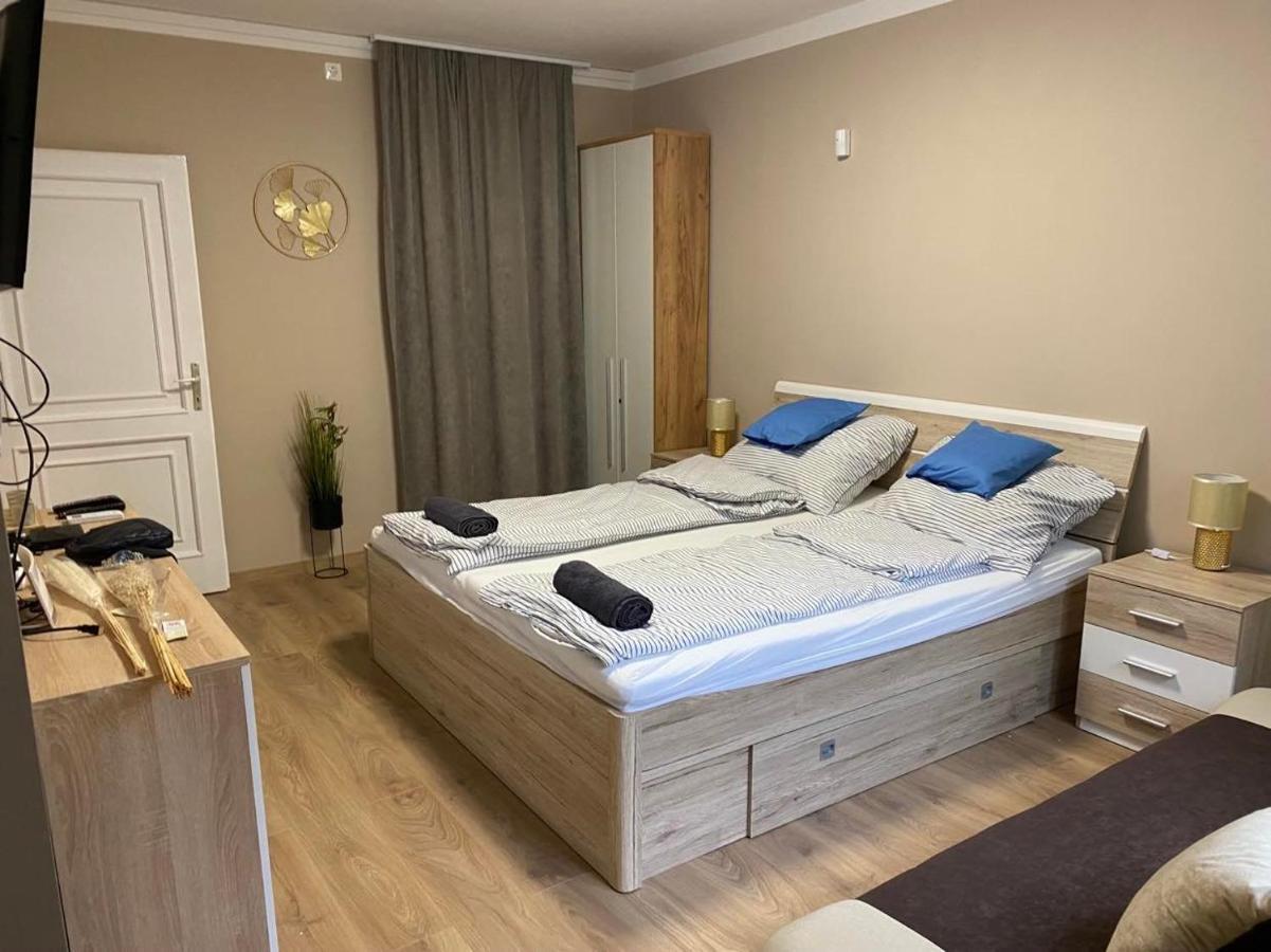 Mediterran Apartman With Pool Σίοφοκ Εξωτερικό φωτογραφία